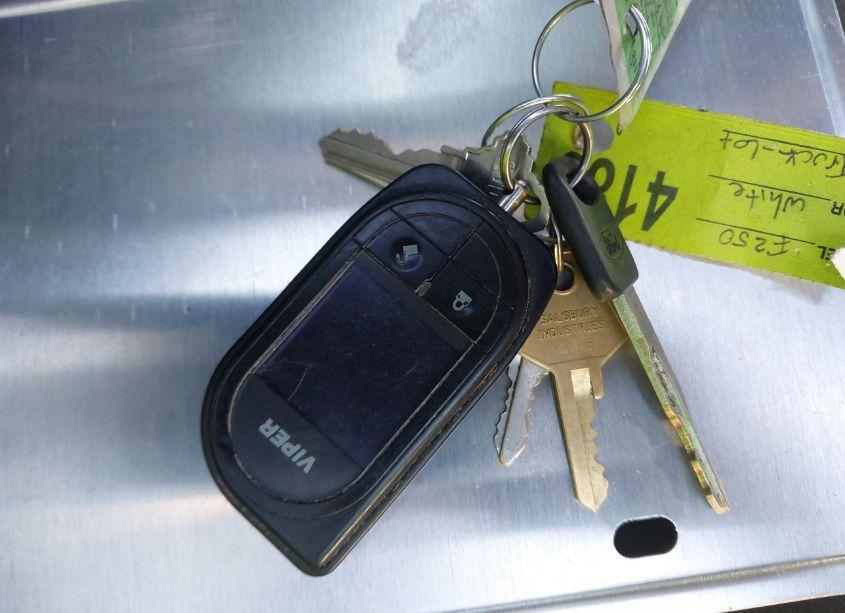 Photo 11 of 2005 Ford F-250 LARIAT/XL/XLT (VIN 1FTSW21P35EB06192)