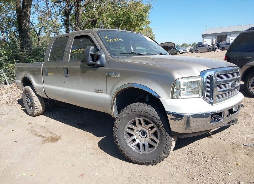 2006 Ford F-250 LARIAT/XL/XLT (VIN 1FTSW21P56EA71818) main photo