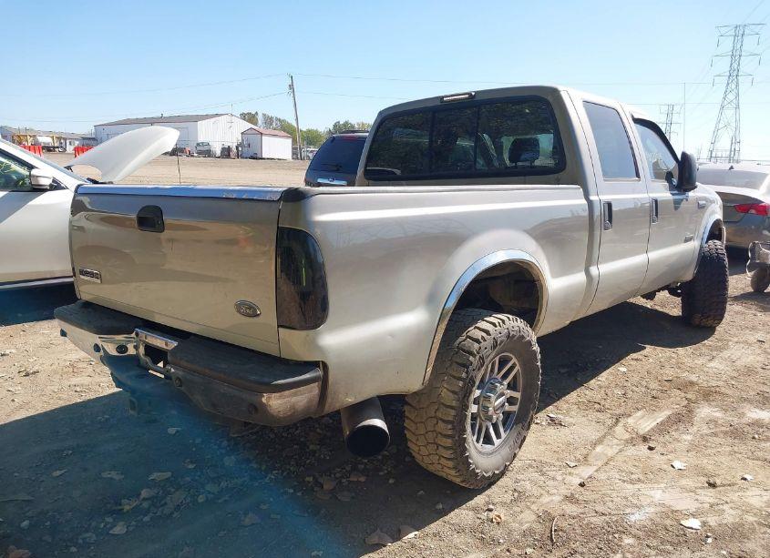 Photo 4 of 2006 Ford F-250 LARIAT/XL/XLT (VIN 1FTSW21P56EA71818)