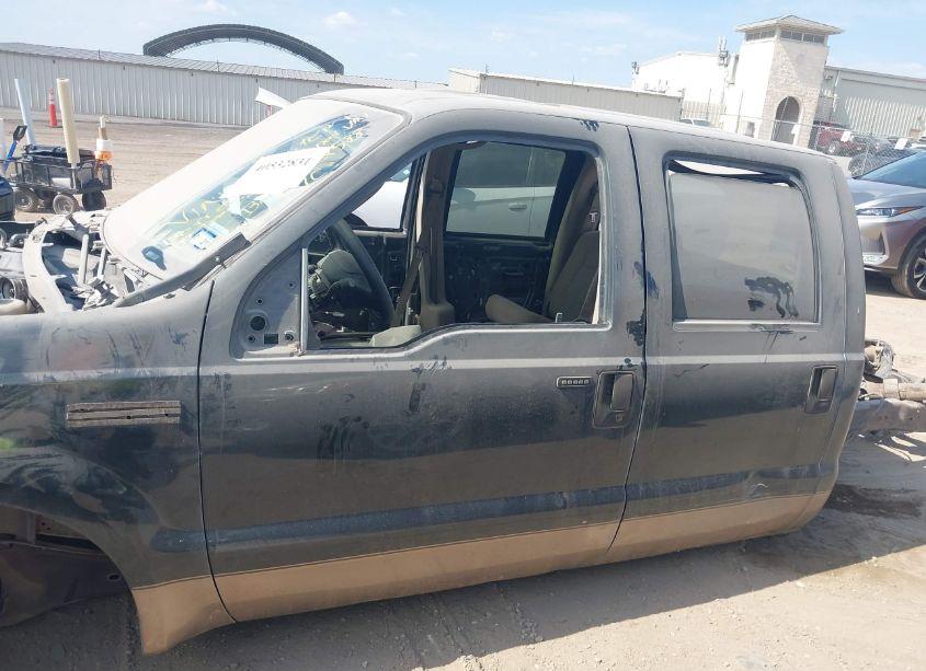 Photo 13 of 2006 Ford F-250 LARIAT/XL/XLT (VIN 1FTSW21P56ED62061)