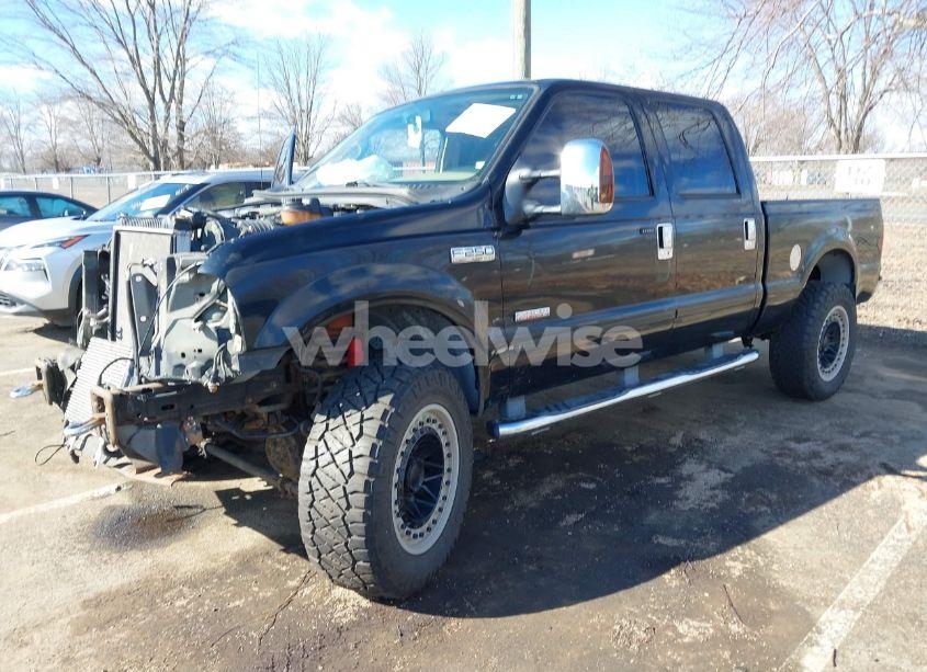 Photo 2 of 2006 Ford F-250 LARIAT/XL/XLT (VIN 1FTSW21P76EA63915)