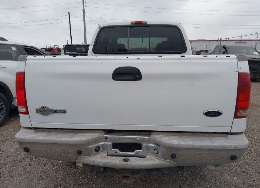 Photo 16 of 2005 Ford F-250 LARIAT/XL/XLT (VIN 1FTSW21P85EC32905)