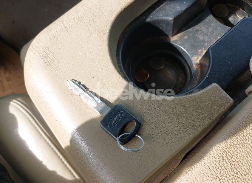 Photo 11 of 2006 Ford F-250 LARIAT/XL/XLT (VIN 1FTSW21P86EB01104)