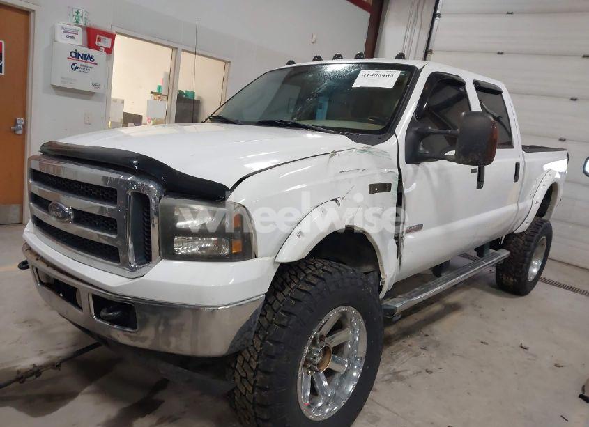 Photo 2 of 2007 Ford F-250 LARIAT/XL/XLT (VIN 1FTSW21P87EB13917)