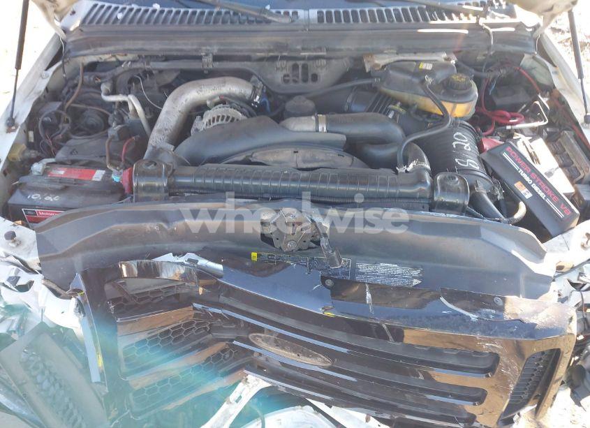 Photo 10 of 2005 Ford F-250 LARIAT/XL/XLT (VIN 1FTSW21P95EB74884)