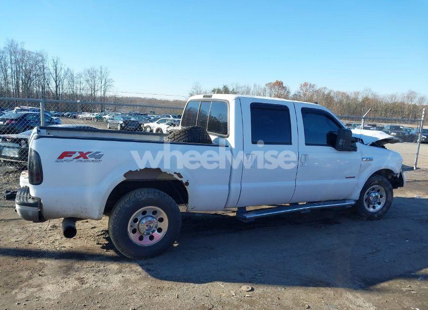 Photo 14 of 2005 Ford F-250 LARIAT/XL/XLT (VIN 1FTSW21P95EB74884)