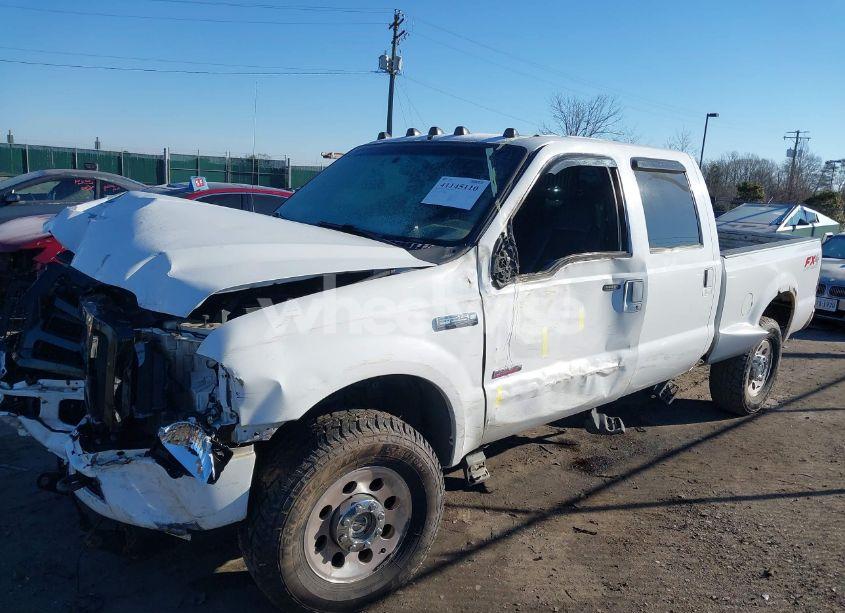 Photo 15 of 2005 Ford F-250 LARIAT/XL/XLT (VIN 1FTSW21P95EB74884)