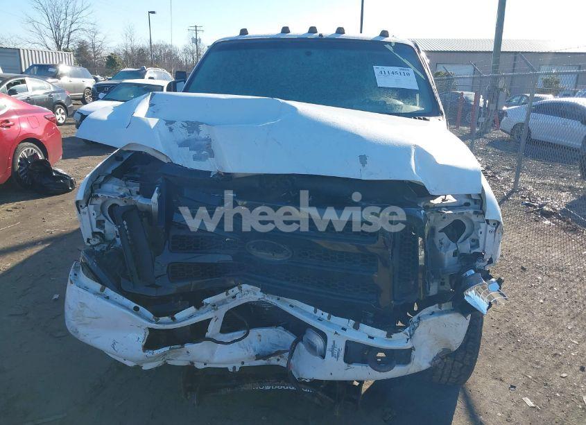 Photo 6 of 2005 Ford F-250 LARIAT/XL/XLT (VIN 1FTSW21P95EB74884)