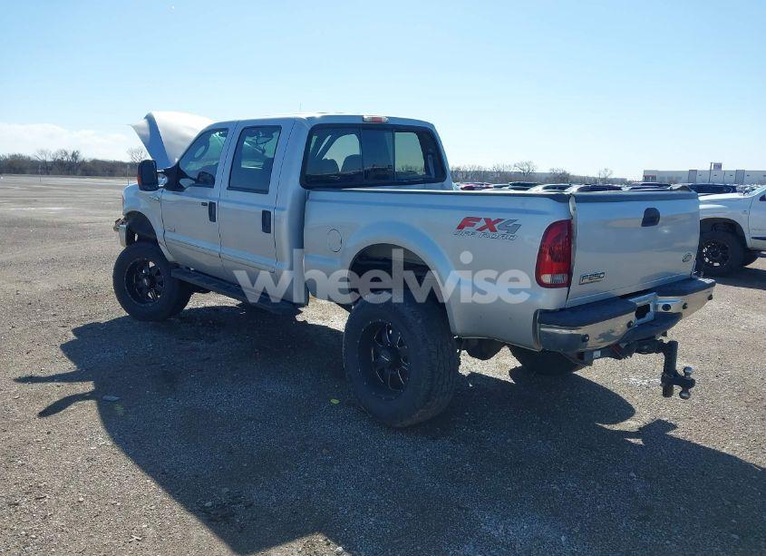 Photo 3 of 2006 Ford F-250 LARIAT/XL/XLT (VIN 1FTSW21P96EC98560)