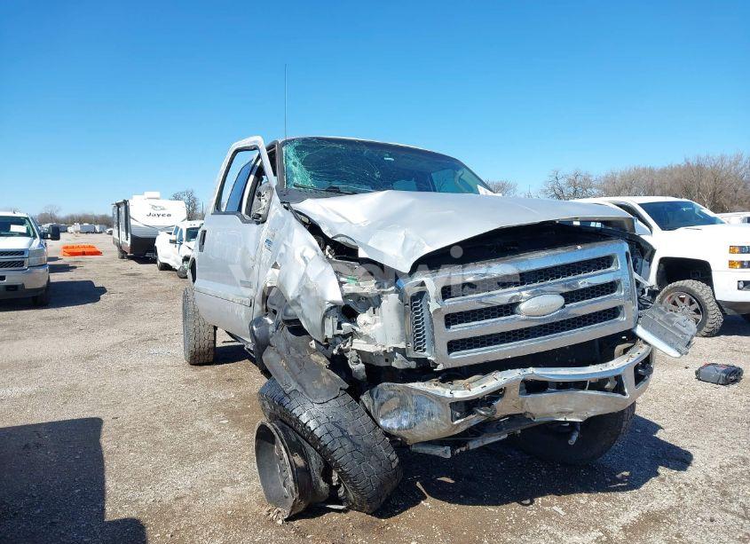 Photo 6 of 2006 Ford F-250 LARIAT/XL/XLT (VIN 1FTSW21P96EC98560)