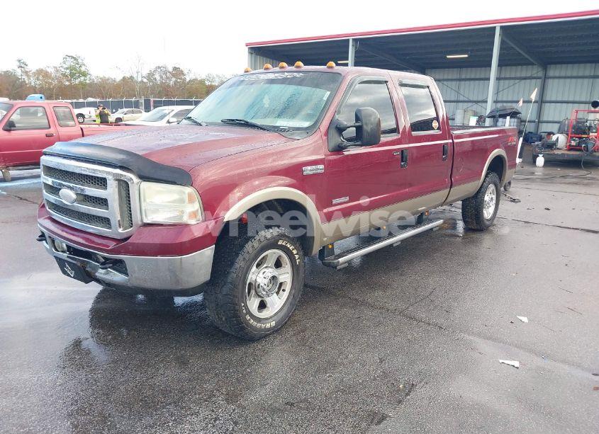 Photo 2 of 2007 Ford F-250 (VIN 1FTSW21P97EA46129)
