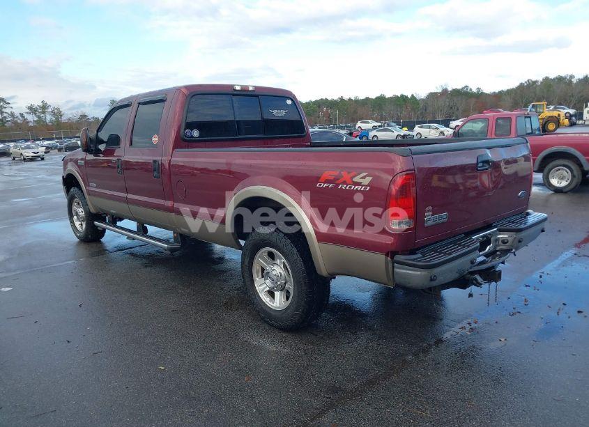 Photo 3 of 2007 Ford F-250 (VIN 1FTSW21P97EA46129)