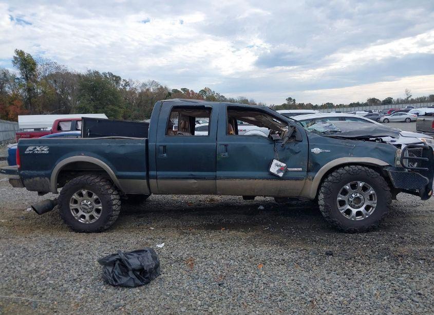 Photo 13 of 2005 Ford F-250 LARIAT/XL/XLT (VIN 1FTSW21PX5EA21317)