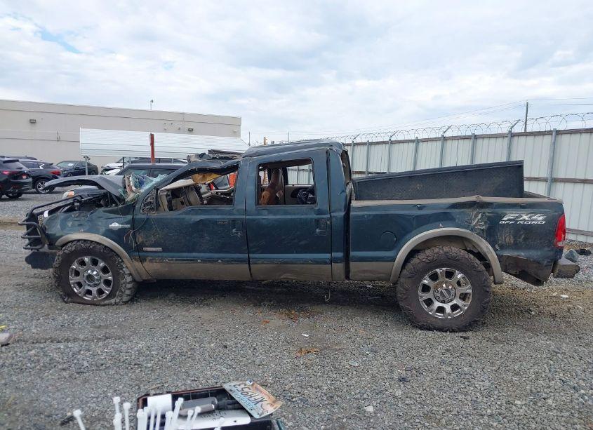 Photo 14 of 2005 Ford F-250 LARIAT/XL/XLT (VIN 1FTSW21PX5EA21317)