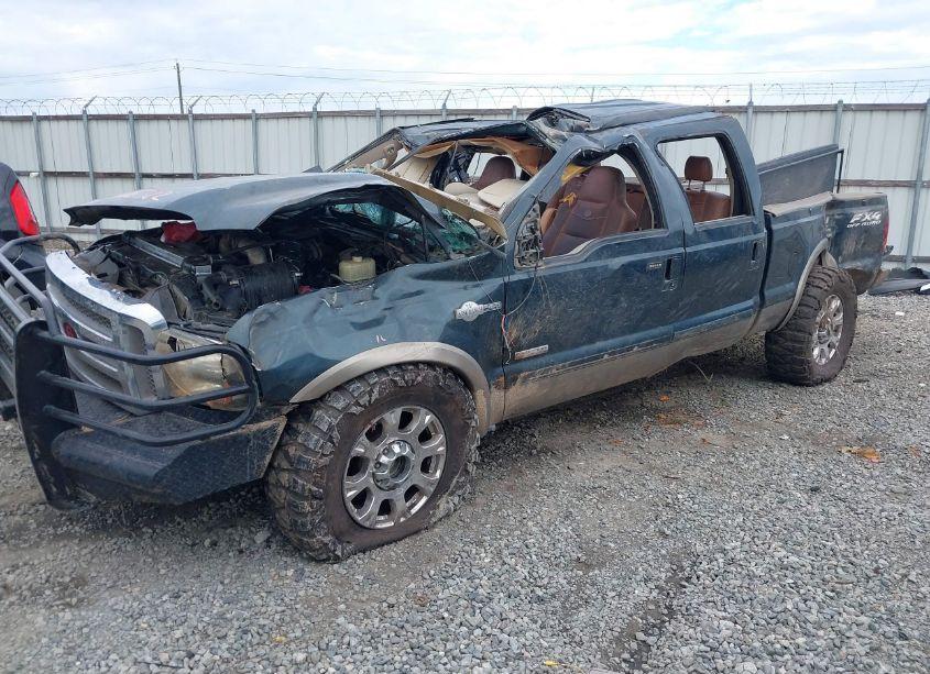 Photo 2 of 2005 Ford F-250 LARIAT/XL/XLT (VIN 1FTSW21PX5EA21317)