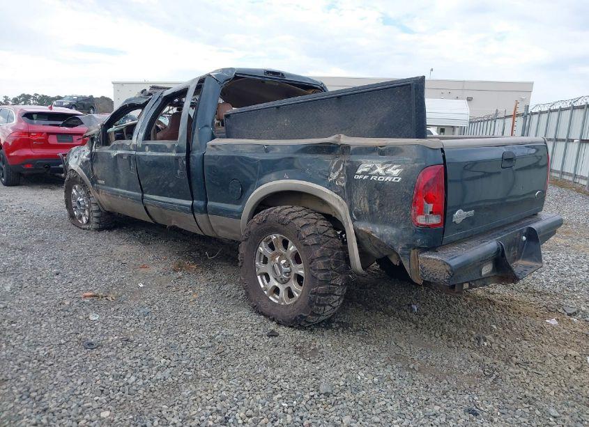 Photo 3 of 2005 Ford F-250 LARIAT/XL/XLT (VIN 1FTSW21PX5EA21317)