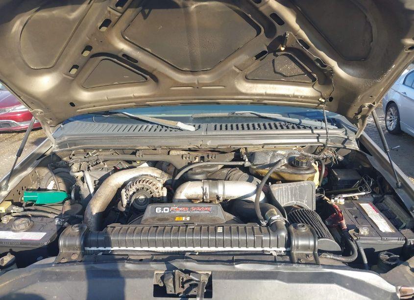 Photo 10 of 2005 Ford F-250 LARIAT/XL/XLT (VIN 1FTSW21PX5ED20838)