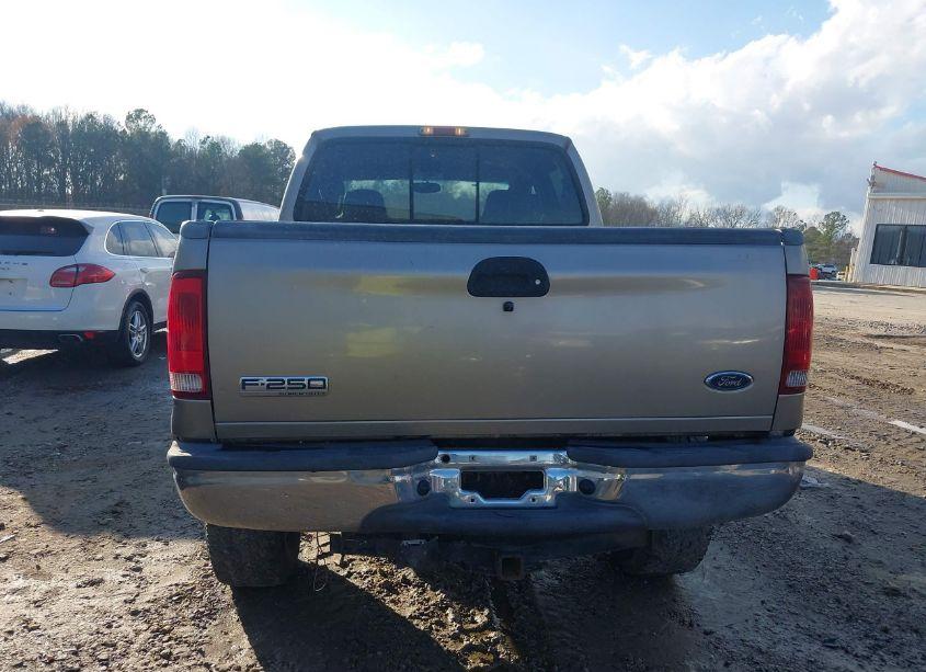 Photo 16 of 2005 Ford F-250 LARIAT/XL/XLT (VIN 1FTSW21PX5ED20838)
