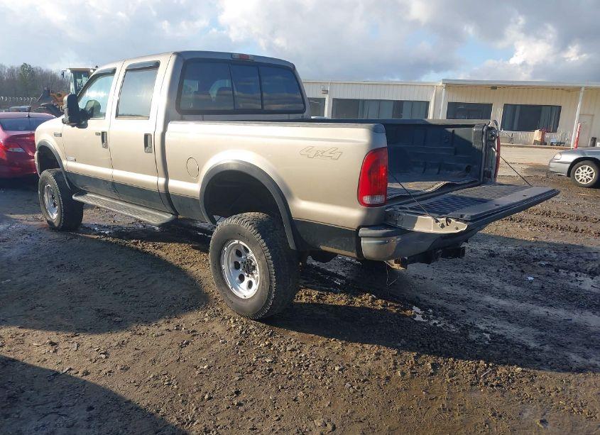 Photo 3 of 2005 Ford F-250 LARIAT/XL/XLT (VIN 1FTSW21PX5ED20838)