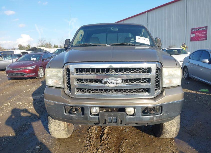 Photo 6 of 2005 Ford F-250 LARIAT/XL/XLT (VIN 1FTSW21PX5ED20838)