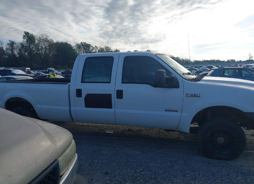 Photo 13 of 2006 Ford F-250 LARIAT/XL/XLT (VIN 1FTSW21PX6EC09143)