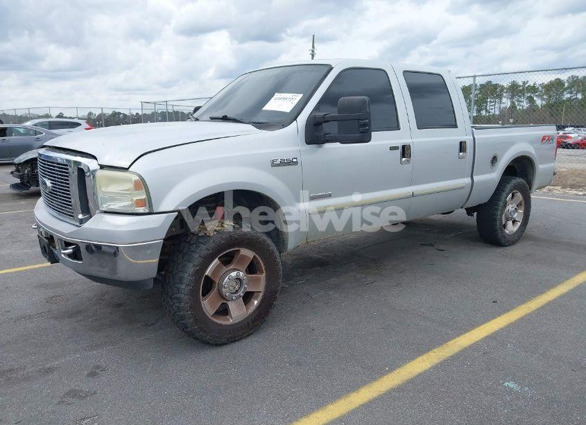 Photo 2 of 2006 Ford F-250 LARIAT/XL/XLT (VIN 1FTSW21PX6ED44266)