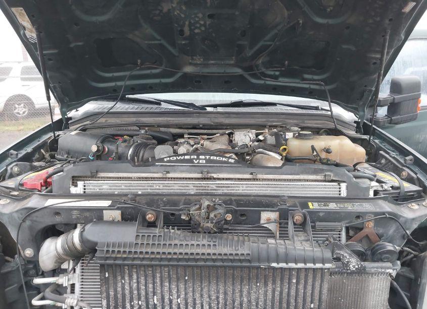 Photo 10 of 2008 Ford F-250 FX4/HARLEY-DAVIDSON/KING RANCH/LARIAT/XL/XLT (VIN 1FTSW21R08ED47715)