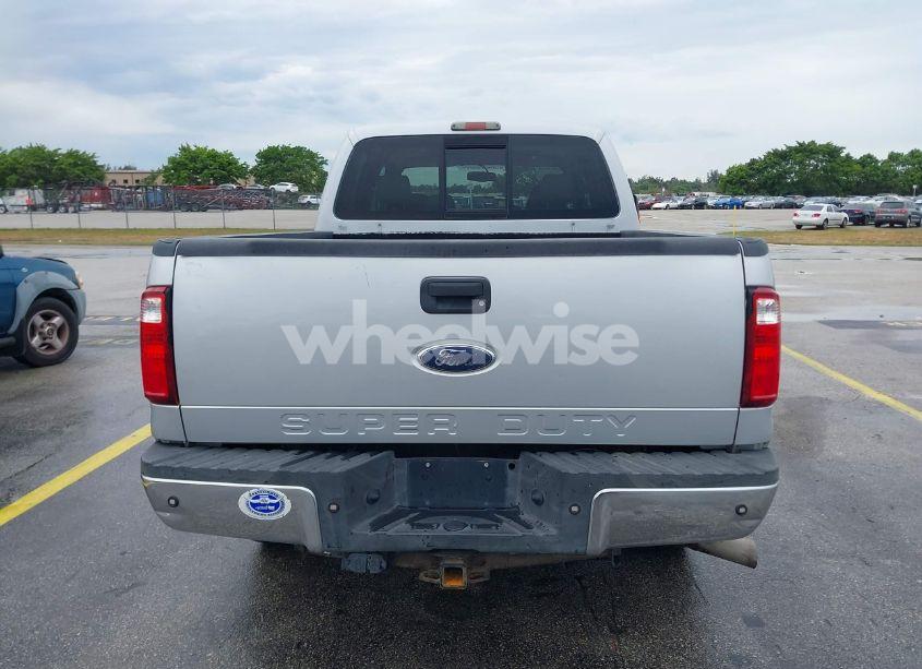 Photo 16 of 2008 Ford F-250 FX4/HARLEY-DAVIDSON/KING RANCH/LARIAT/XL/XLT (VIN 1FTSW21R18EB11915)