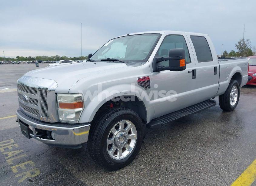 Photo 2 of 2008 Ford F-250 FX4/HARLEY-DAVIDSON/KING RANCH/LARIAT/XL/XLT (VIN 1FTSW21R18EB11915)