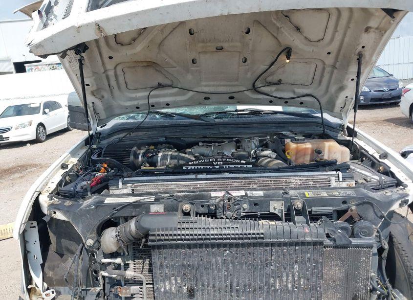 Photo 10 of 2008 Ford F-250 FX4/HARLEY-DAVIDSON/KING RANCH/LARIAT/XL/XLT (VIN 1FTSW21R18EB71855)