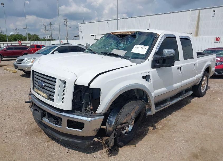 Photo 2 of 2008 Ford F-250 FX4/HARLEY-DAVIDSON/KING RANCH/LARIAT/XL/XLT (VIN 1FTSW21R18EB71855)