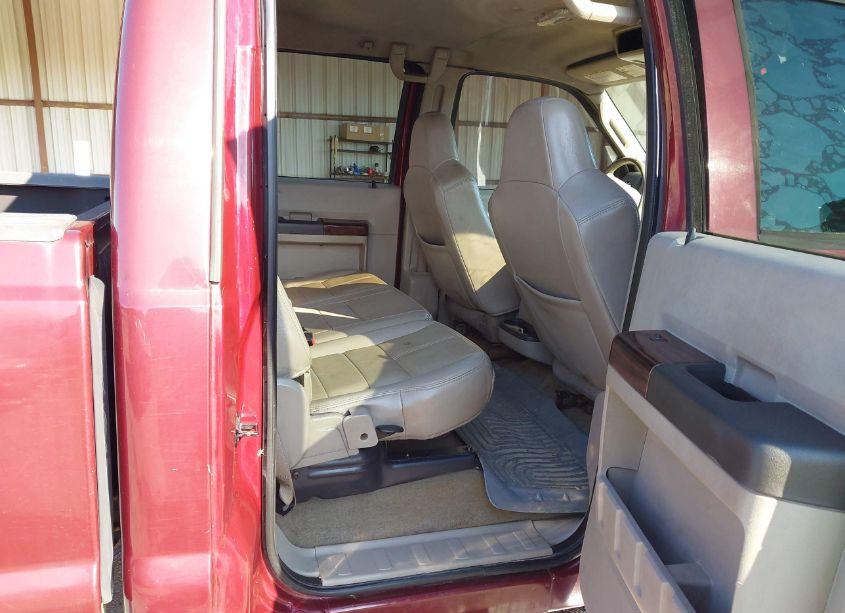 Photo 8 of 2008 Ford F-250 FX4/HARLEY-DAVIDSON/KING RANCH/LARIAT/XL/XLT (VIN 1FTSW21R28EA38117)