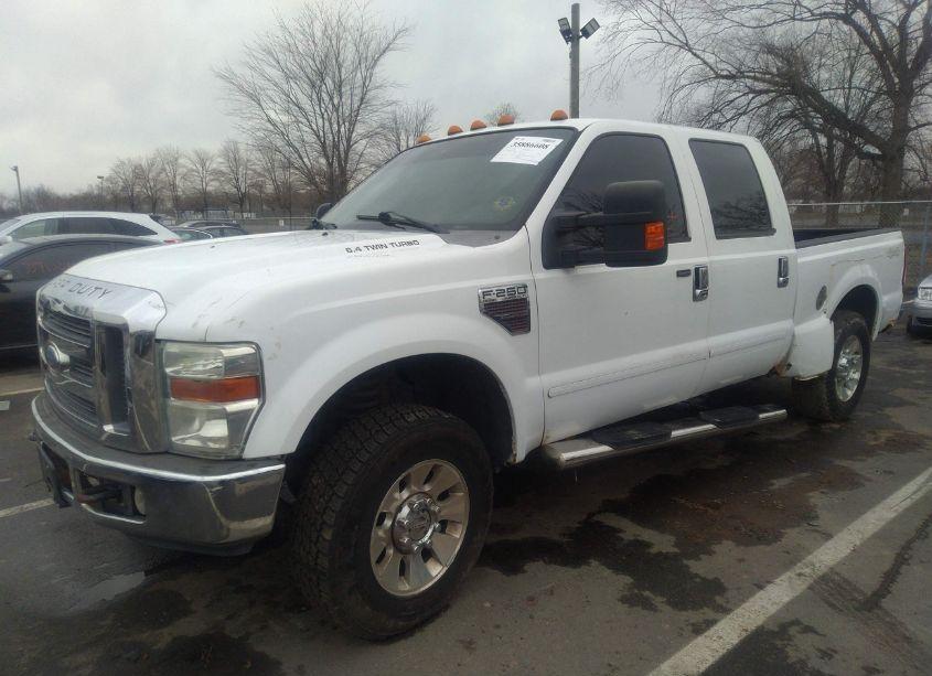 Photo 2 of 2008 Ford F-250 LARIAT (VIN 1FTSW21R38EA77198)