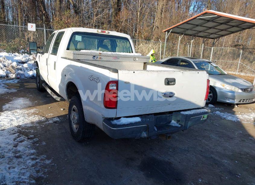 Photo 3 of 2008 Ford F-250 FX4/HARLEY-DAVIDSON/KING RANCH/LARIAT/XL/XLT (VIN 1FTSW21R38ED08066)
