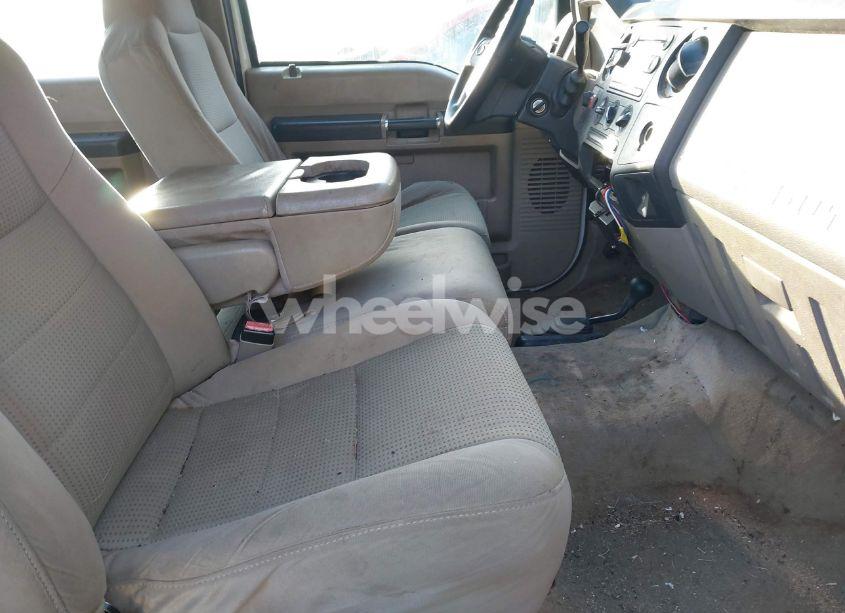 Photo 5 of 2008 Ford F-250 FX4/HARLEY-DAVIDSON/KING RANCH/LARIAT/XL/XLT (VIN 1FTSW21R38ED08066)