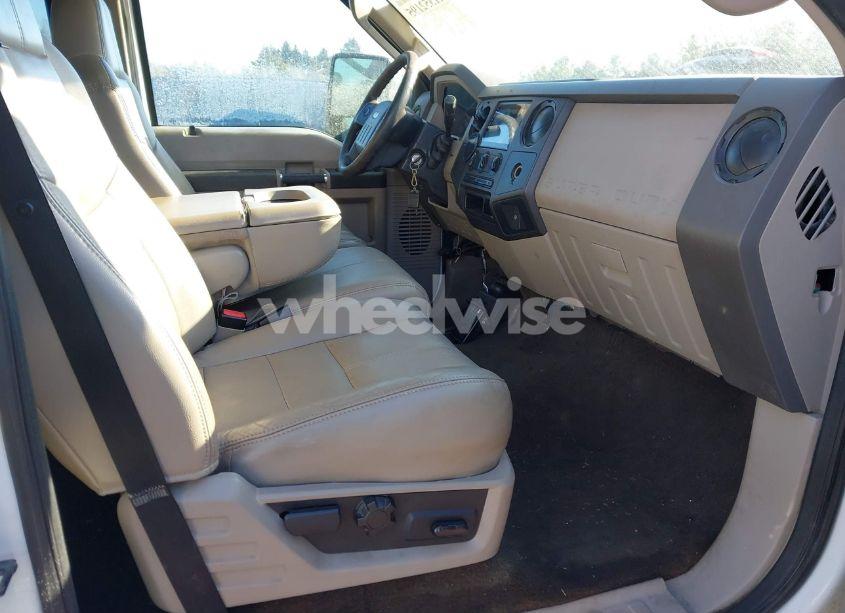 Photo 5 of 2009 Ford F-250 XL (VIN 1FTSW21R39EA27161)