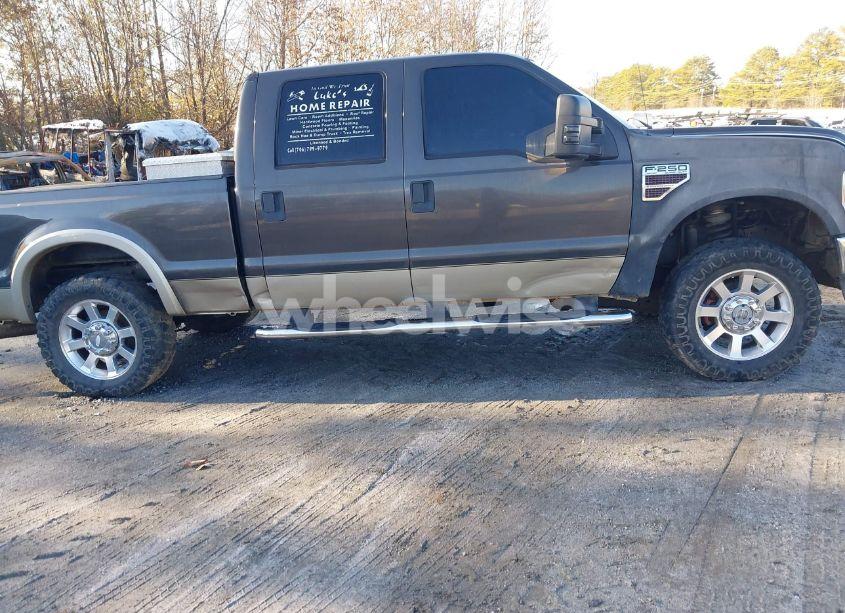 Photo 13 of 2008 Ford F-250 FX4/HARLEY-DAVIDSON/KING RANCH/LARIAT/XL/XLT (VIN 1FTSW21R48ED40346)