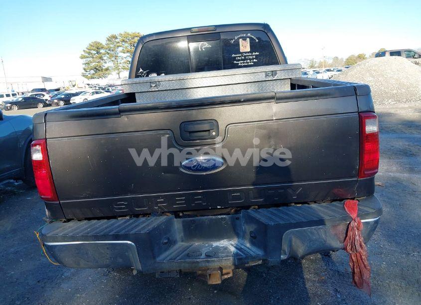 Photo 16 of 2008 Ford F-250 FX4/HARLEY-DAVIDSON/KING RANCH/LARIAT/XL/XLT (VIN 1FTSW21R48ED40346)