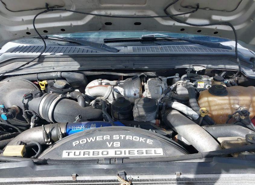 Photo 10 of 2008 Ford F-250 FX4/HARLEY-DAVIDSON/KING RANCH/LARIAT/XL/XLT (VIN 1FTSW21R58EB02313)