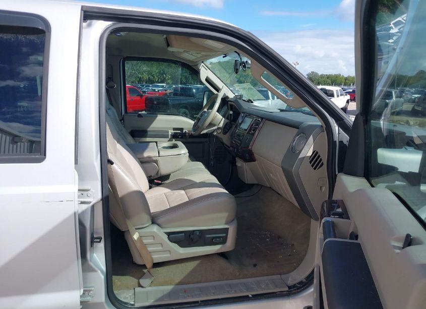 Photo 5 of 2008 Ford F-250 FX4/HARLEY-DAVIDSON/KING RANCH/LARIAT/XL/XLT (VIN 1FTSW21R58EB02313)