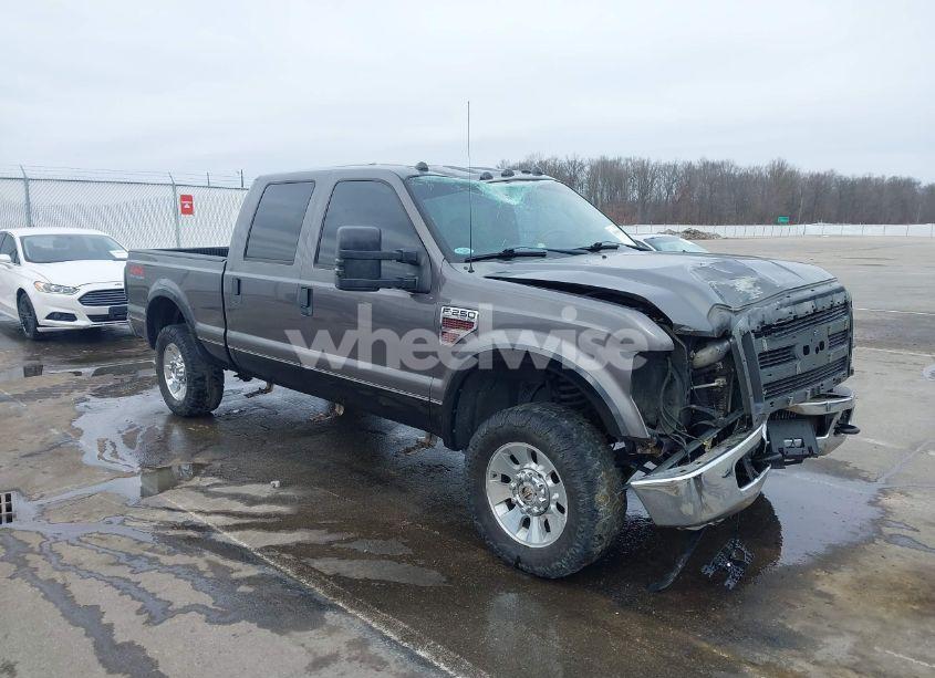 2008 Ford F-250 FX4/HARLEY-DAVIDSON/KING RANCH/LARIAT/XL/XLT (VIN 1FTSW21R68EB16513) main photo