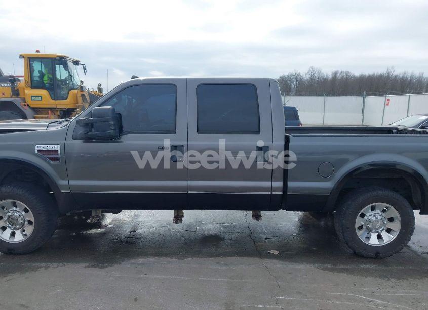 Photo 15 of 2008 Ford F-250 FX4/HARLEY-DAVIDSON/KING RANCH/LARIAT/XL/XLT (VIN 1FTSW21R68EB16513)