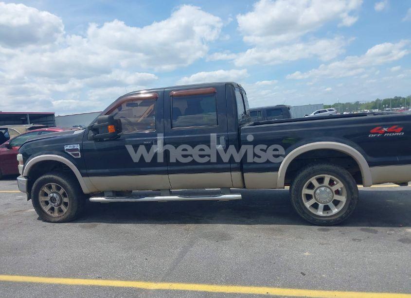 Photo 14 of 2009 Ford F-250 FX4/HARLEY-DAVIDSON/KING RANCH/LARIAT/XL/XLT (VIN 1FTSW21R69EA67279)