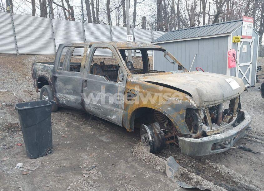 2008 Ford F-250 FX4/HARLEY-DAVIDSON/KING RANCH/LARIAT/XL/XLT (VIN 1FTSW21R78EC10917) main photo