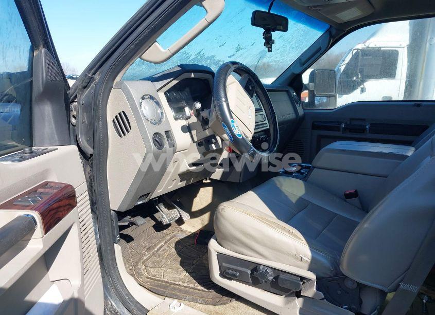 Photo 5 of 2008 Ford F-250 FX4/HARLEY-DAVIDSON/KING RANCH/LARIAT/XL/XLT (VIN 1FTSW21R78ED05820)