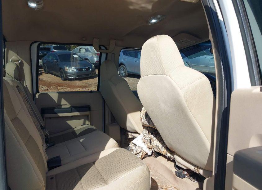 Photo 8 of 2008 Ford F-250 FX4/HARLEY-DAVIDSON/KING RANCH/LARIAT/XL/XLT (VIN 1FTSW21R88EB04458)