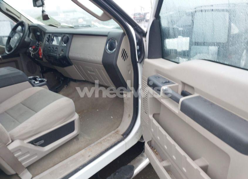 Photo 5 of 2008 Ford F-250 FX4/HARLEY-DAVIDSON/KING RANCH/LARIAT/XL/XLT (VIN 1FTSW21R88EC69300)