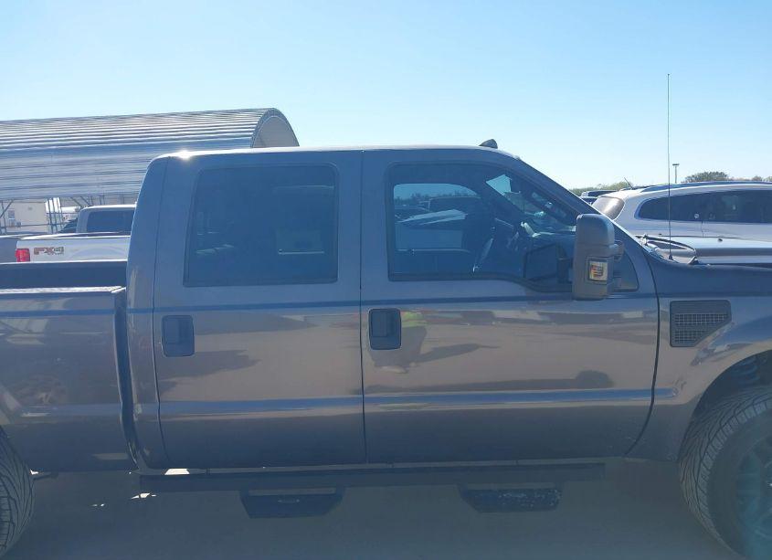 Photo 13 of 2008 Ford F-250 FX4/HARLEY-DAVIDSON/KING RANCH/LARIAT/XL/XLT (VIN 1FTSW21R98ED01168)