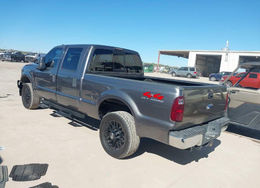 Photo 3 of 2008 Ford F-250 FX4/HARLEY-DAVIDSON/KING RANCH/LARIAT/XL/XLT (VIN 1FTSW21R98ED01168)