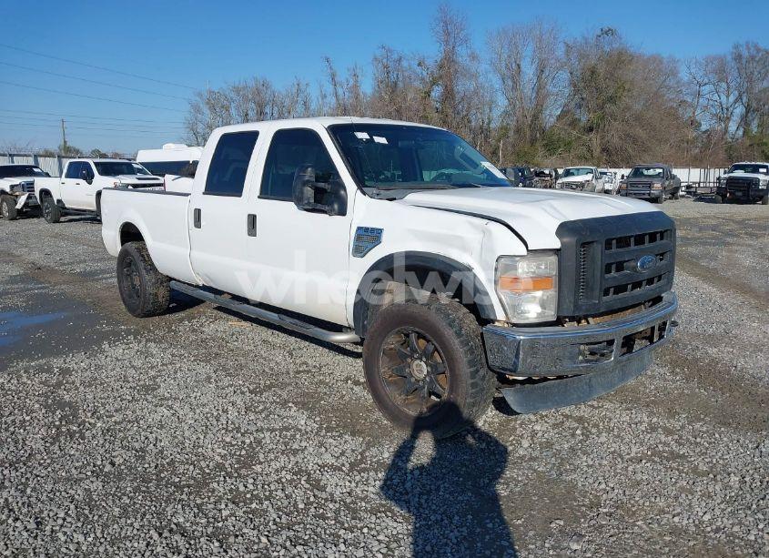 2009 Ford F-250 FX4/HARLEY-DAVIDSON/KING RANCH/LARIAT/XL/XLT (VIN 1FTSW21Y59EB30556) main photo